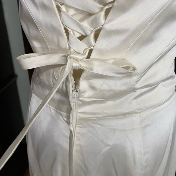 Sophia Moncelli Gown Size 20 NWT - Picture 7 of 13